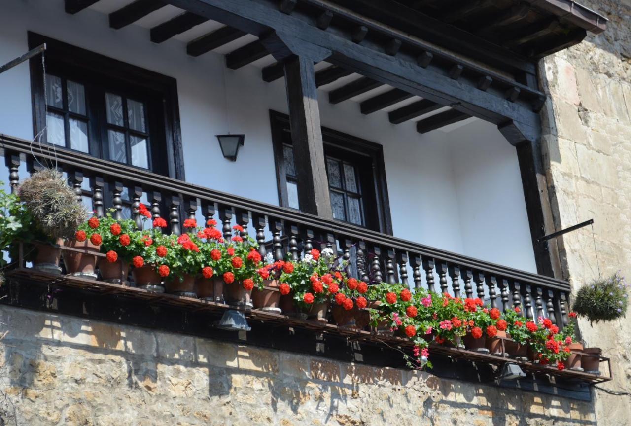 Hotel Santillana Santillana del Mar Exterior foto