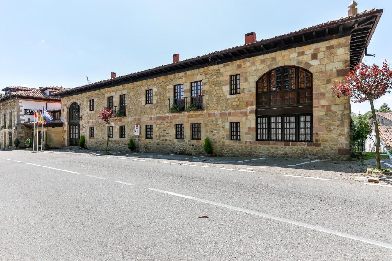 Hotel Santillana Santillana del Mar Exterior foto